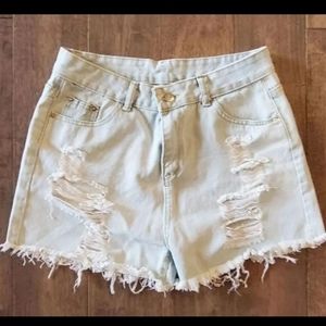 Juniors Distressed Denim Jean Shorts Light Wash Size Large